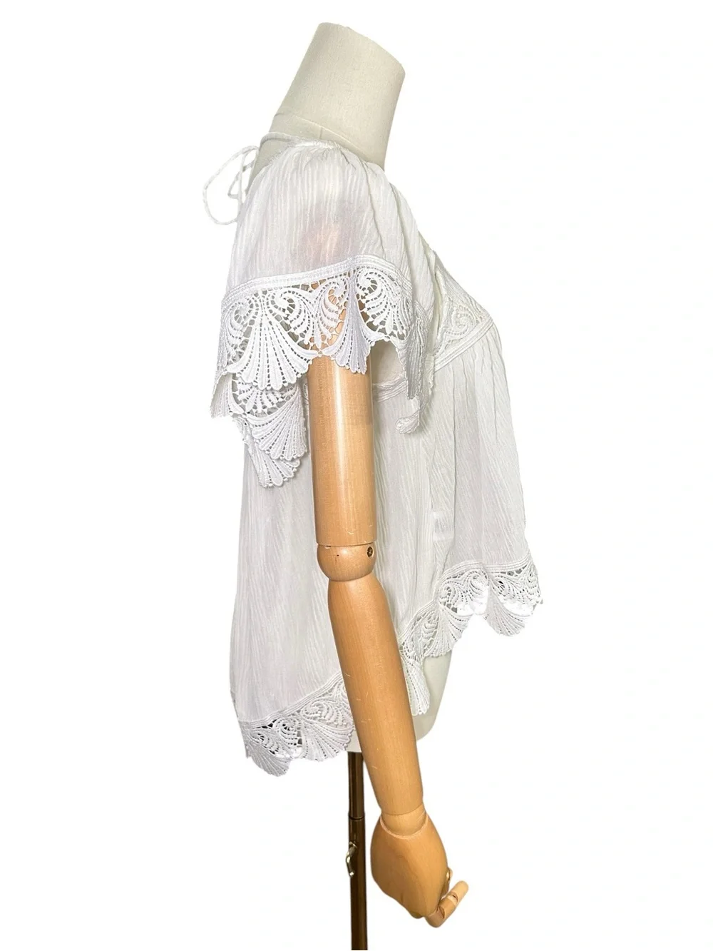 Women’s White Square Neck Crochet Trim Blouse